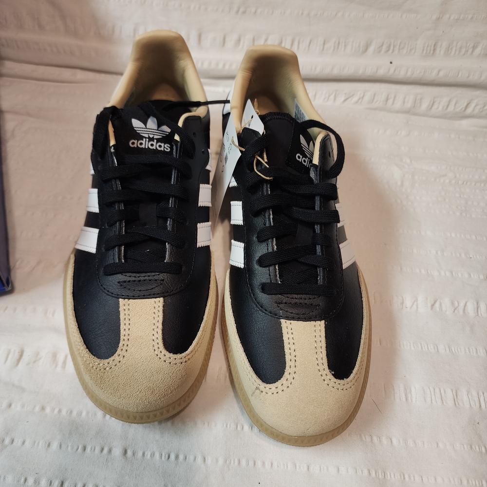 Adidas Women Samba Classic Sneakers - Black & Tan - Picture 2 of 16